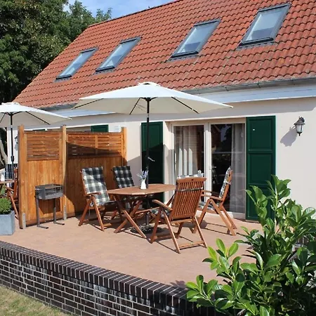 1010 Mit Seeblick アパート