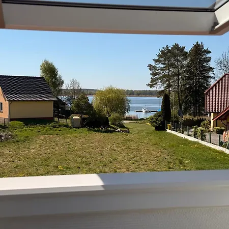 1010 Mit Seeblick